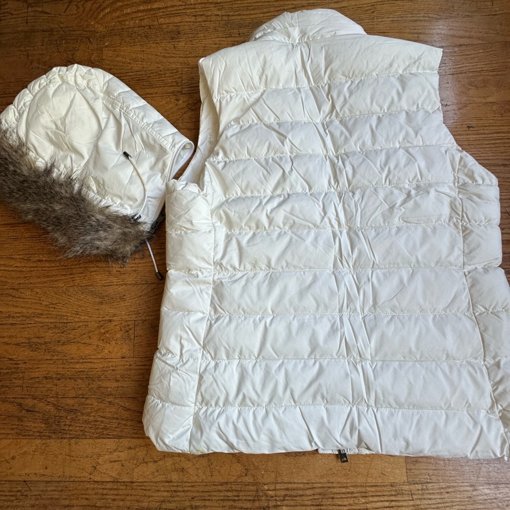 White Vest - Picture 3 of 3